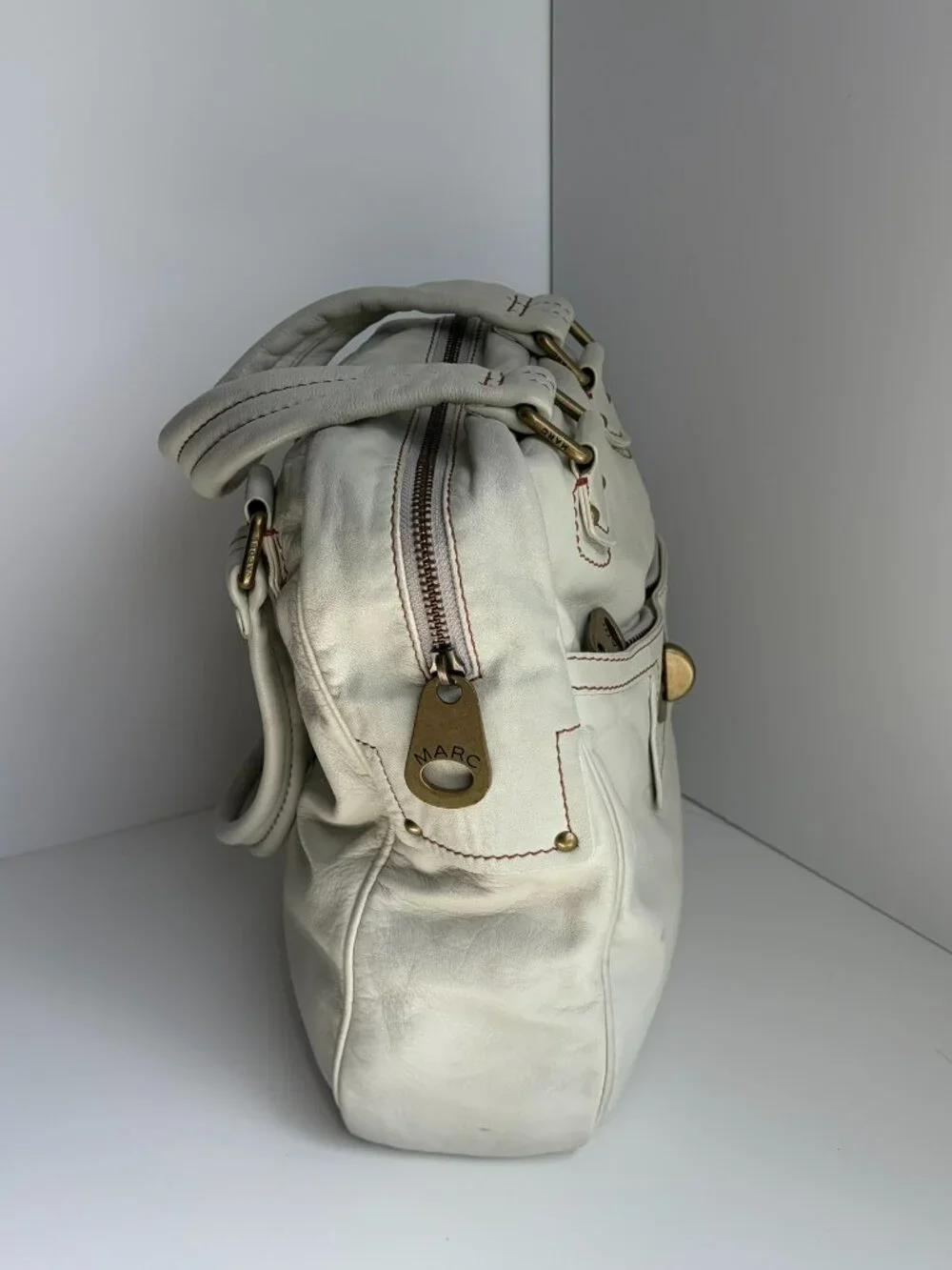 Marc by Marc Jacobs Cream Leather Turnlock Bag Antique Brass Y2K